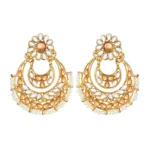 Women's Rose Gold Plated Alloy Kundan Earrings & Mangtikka (White & Gold)