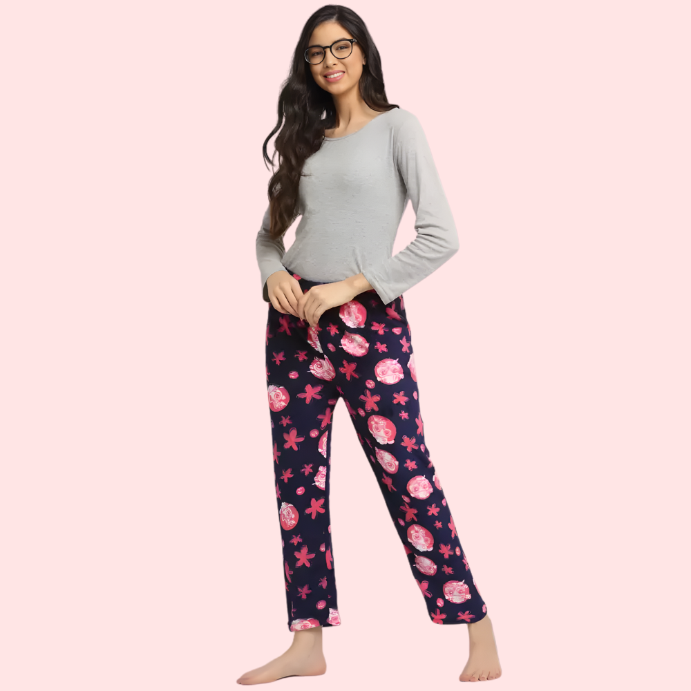 FoE55b3kdSAWLBlUNEdDYRda03LFo16FqGsSrI2v.png Ladies Winter Warm Printed Pajamas – Pack of 2 - Image 1