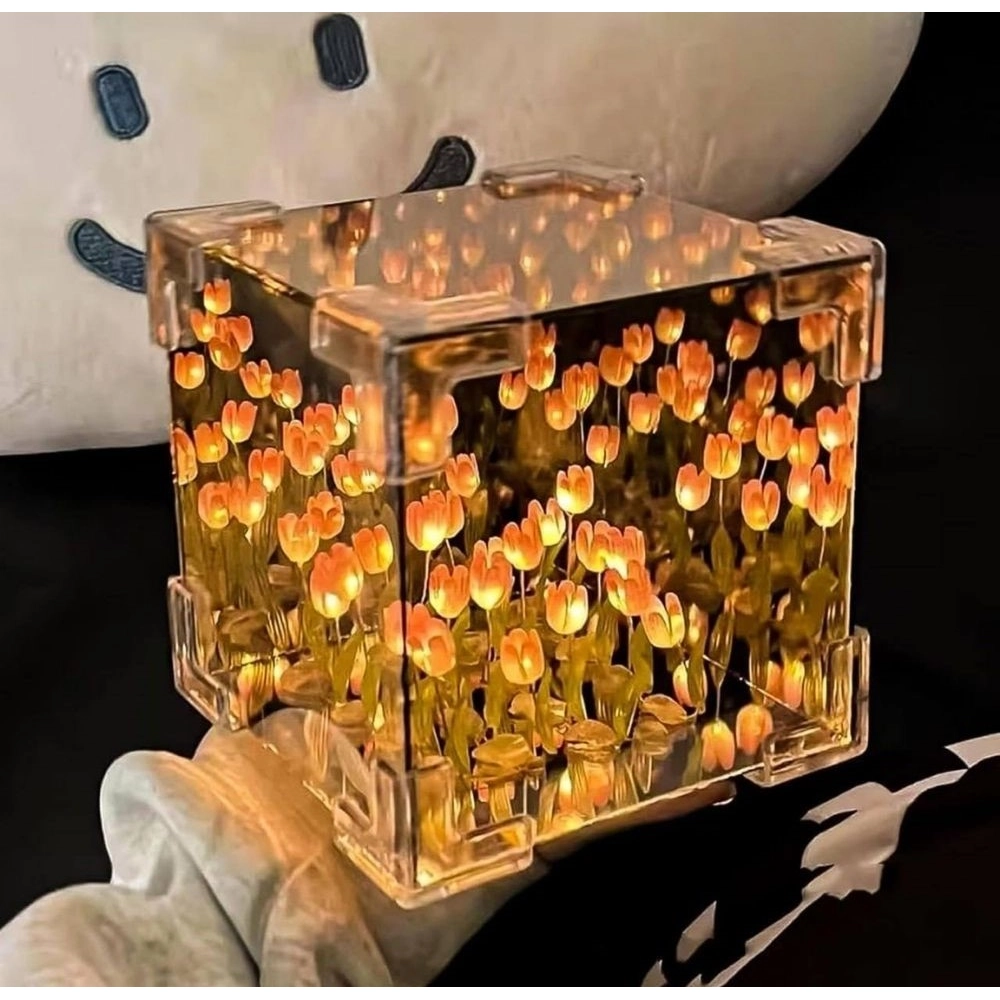 PID-66825-Cube-Tulip-Lamp-Multicolor-1-1000x1000-1.webp Generic Cube Tulip Lamp (Multicolor) - Image 1