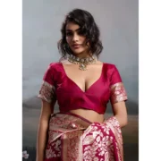 Generic Women's Silk Blend Printed Saree With Unstitched Blouse 5.5Mtr (Maroon) - Image 4