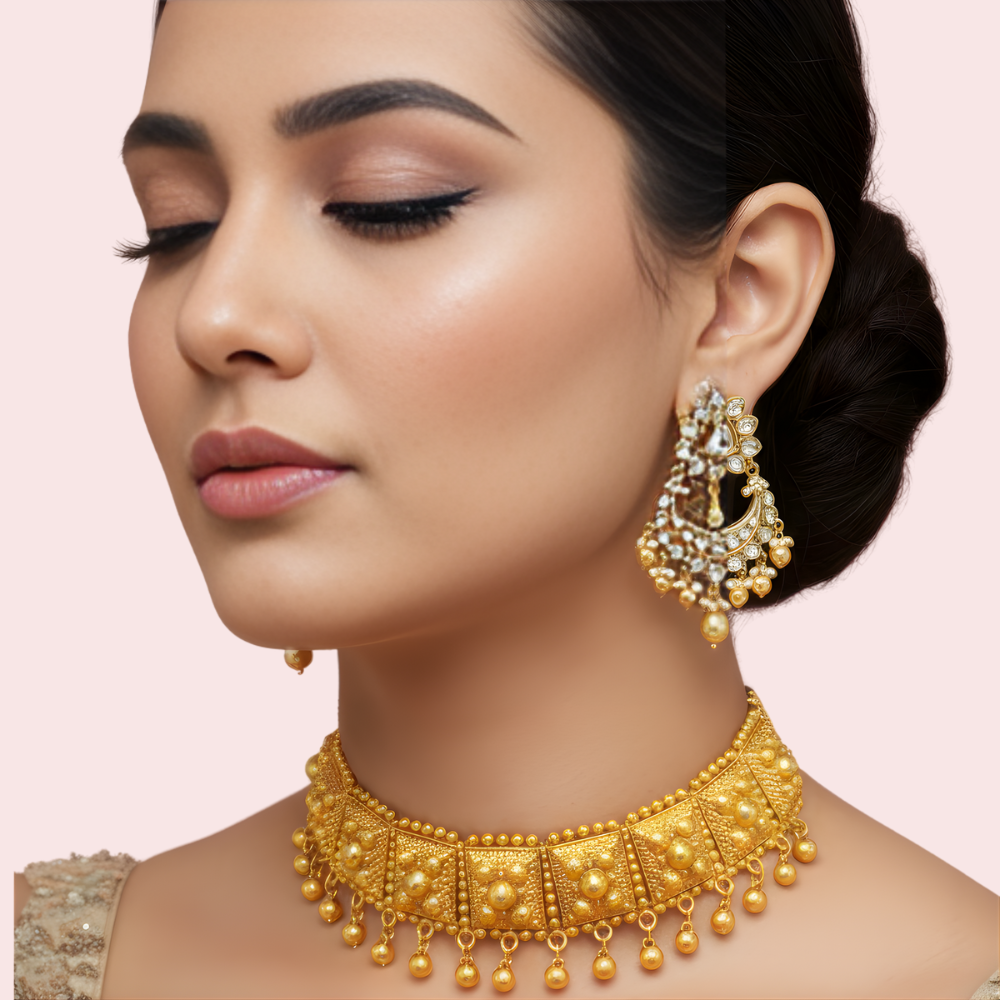 fACfDqPF6GJTT9OVT4ipMEOcYJCe3V0mq6qTStwQ.png Royal Kundan-Style Gold-Plated Pearl Drop Choker Necklace - Image 1