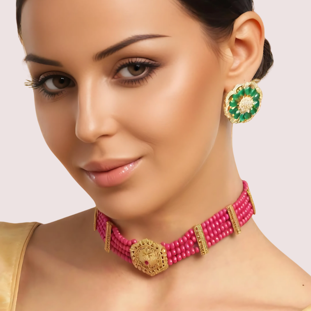 ia6UtVX27qPbkCJkCXnJ3wrfLtuNTLJW4xayelPu.png HexaCharm Red Beaded Necklace with Golden Hexagon Pendant - Image 1