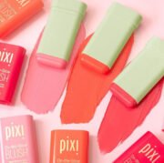 Generic Glow Blush Foundation Stick (Multicolor) - Image 3